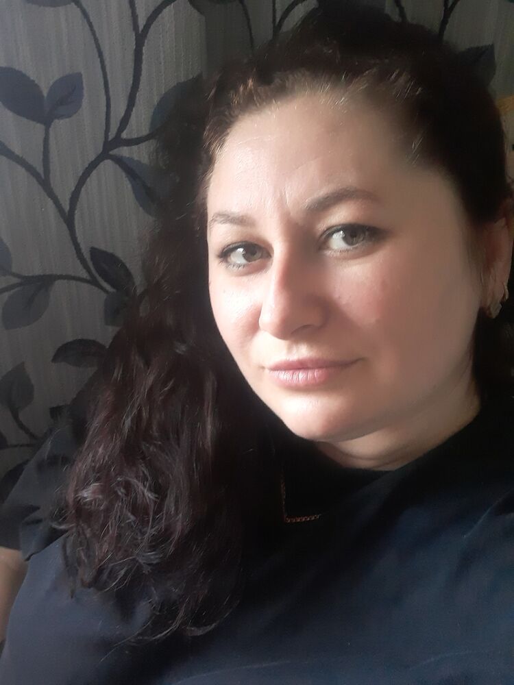  48304469  Anna, 33 ,    Villar Del Arzobispo