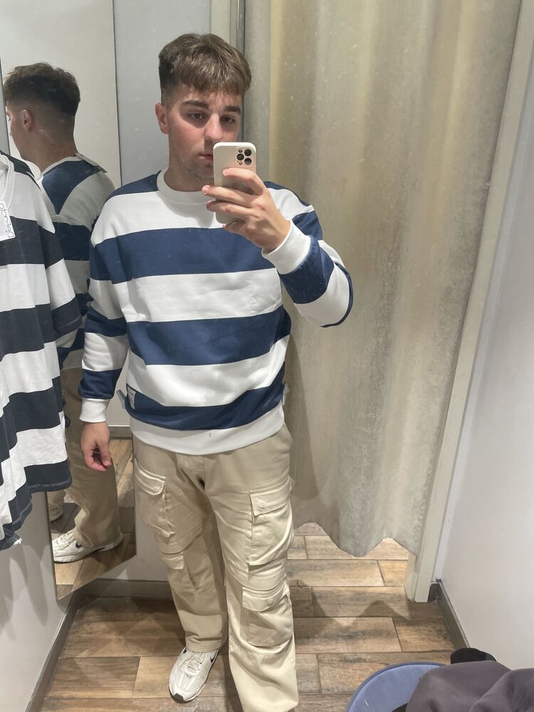  46608109  , 21 ,    