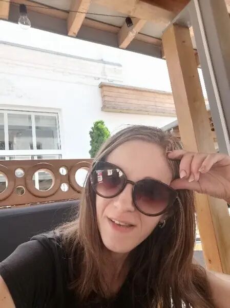  ,   Elena, 37 ,   ,   