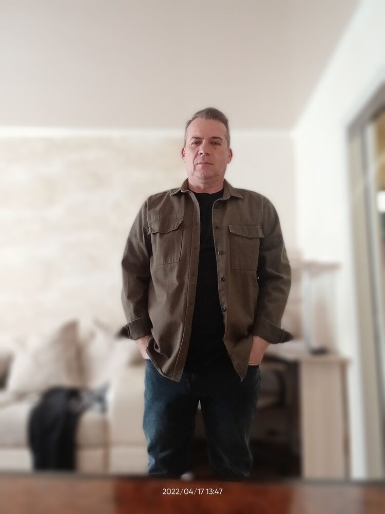  26158789  Tuncay, 47 ,    