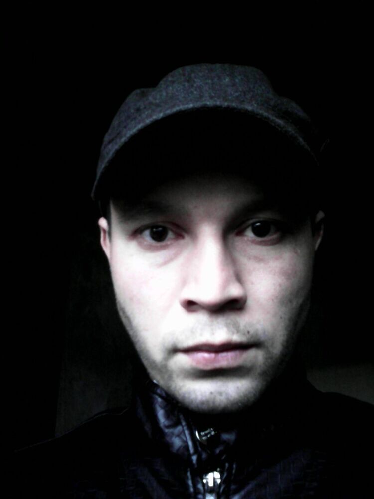  ,   Alex, 40 ,   