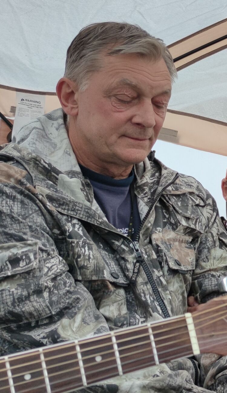  43485019  , 66 ,    