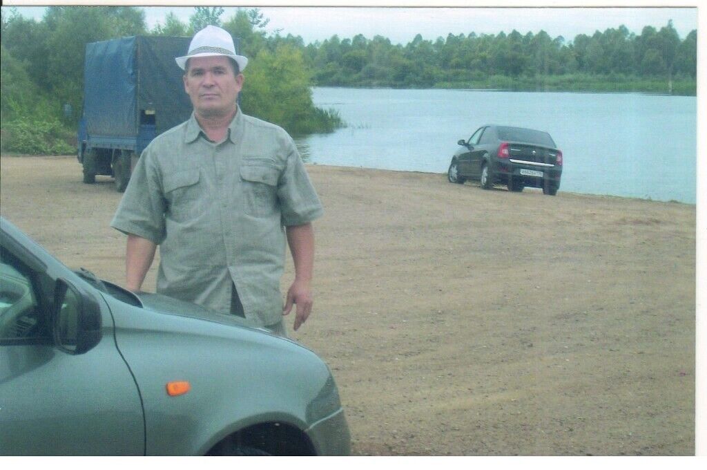  25178509  Zufar, 62 ,    