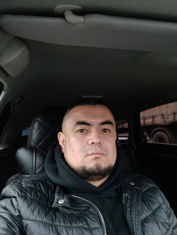  53140949  Jamik, 36 ,    