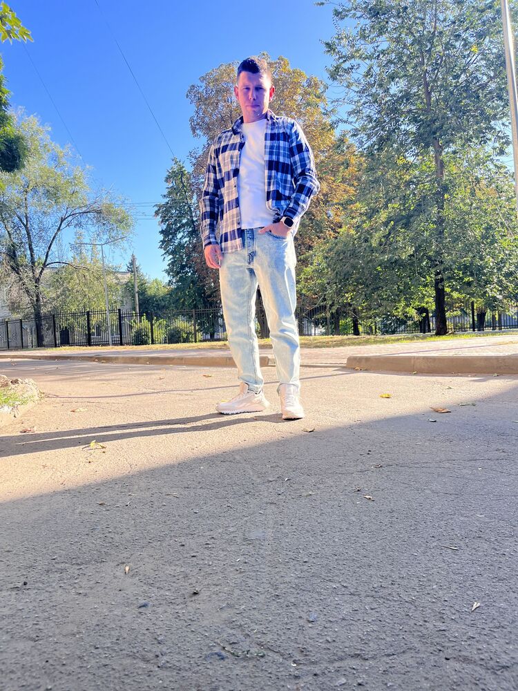  40777079  Aleksey, 32 ,    