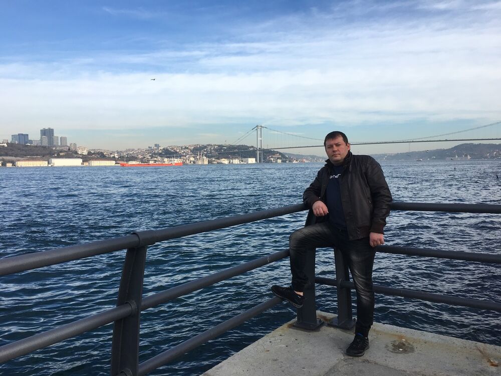  16028849  , 42 ,    