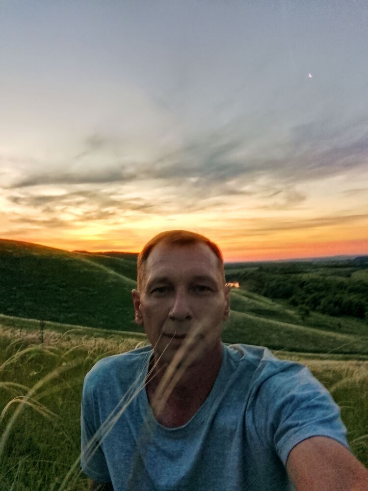  52056459  , 46 ,    