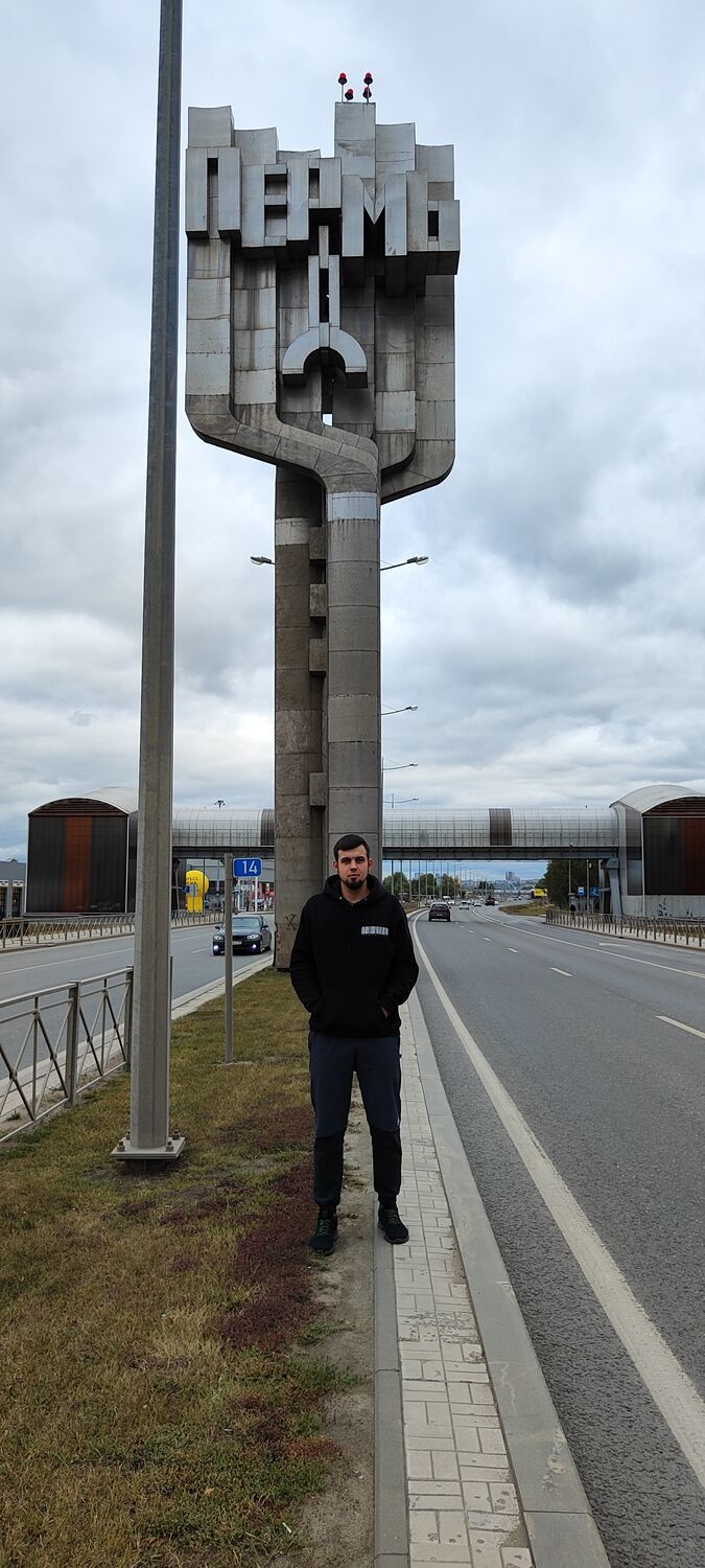  ,   Kirill, 25 ,   ,   
