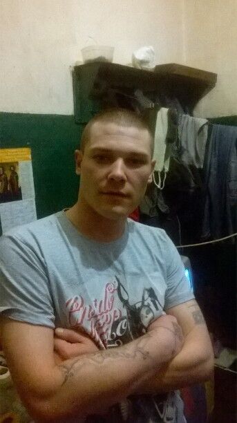  9640849  Artem, 36 ,    