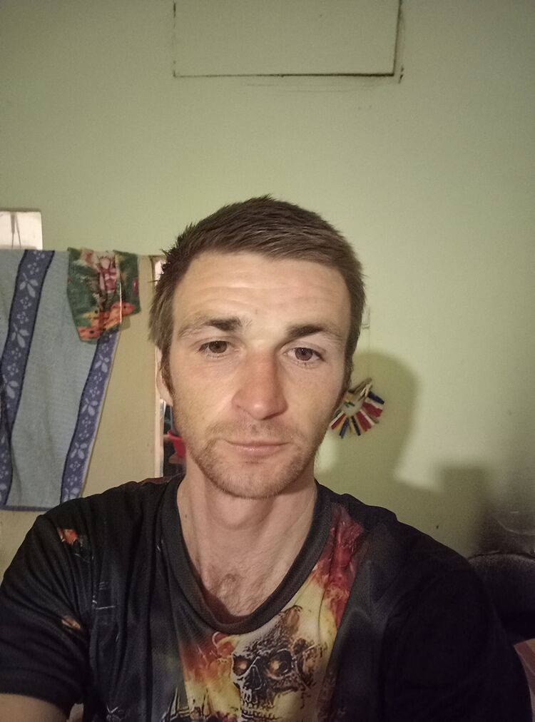 ���� 25893979 ������� �������, 42 ����, ���� ���������� � ����������