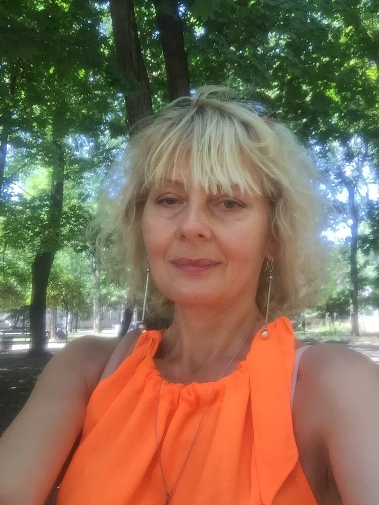  10248439  Dorina, 57 ,    --