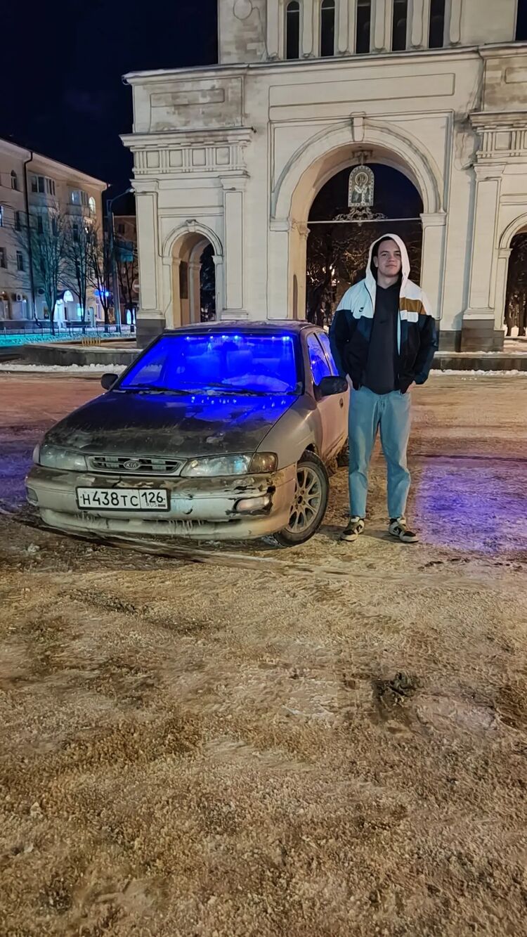  41305529  , 21 ,    