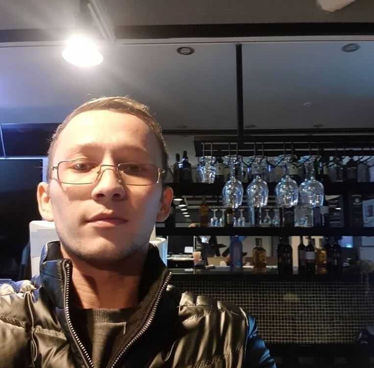  45233279  , 33 ,    