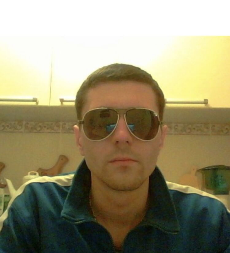  53455139  Gera, 47 ,    