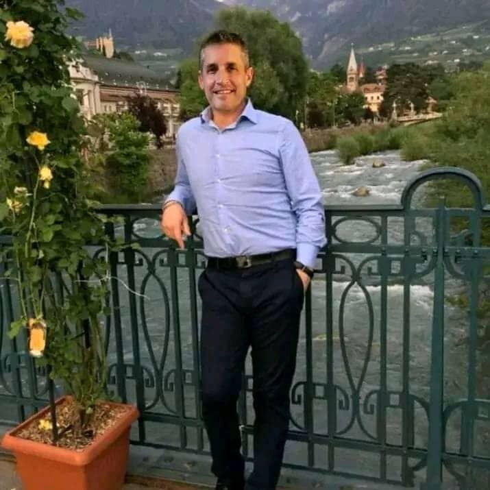  44100549  Thomas Bruno, 53 ,    