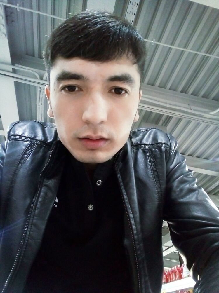  -,   Odil, 32 ,  
