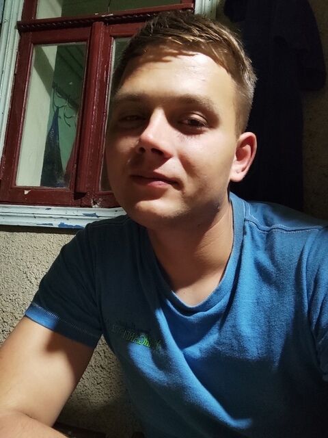  44641439  Valera, 25 ,    