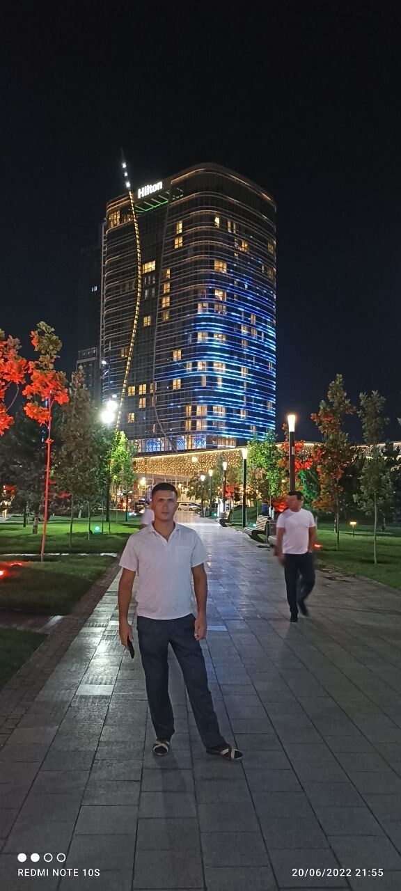 ,   Bahrom, 32 ,   ,   