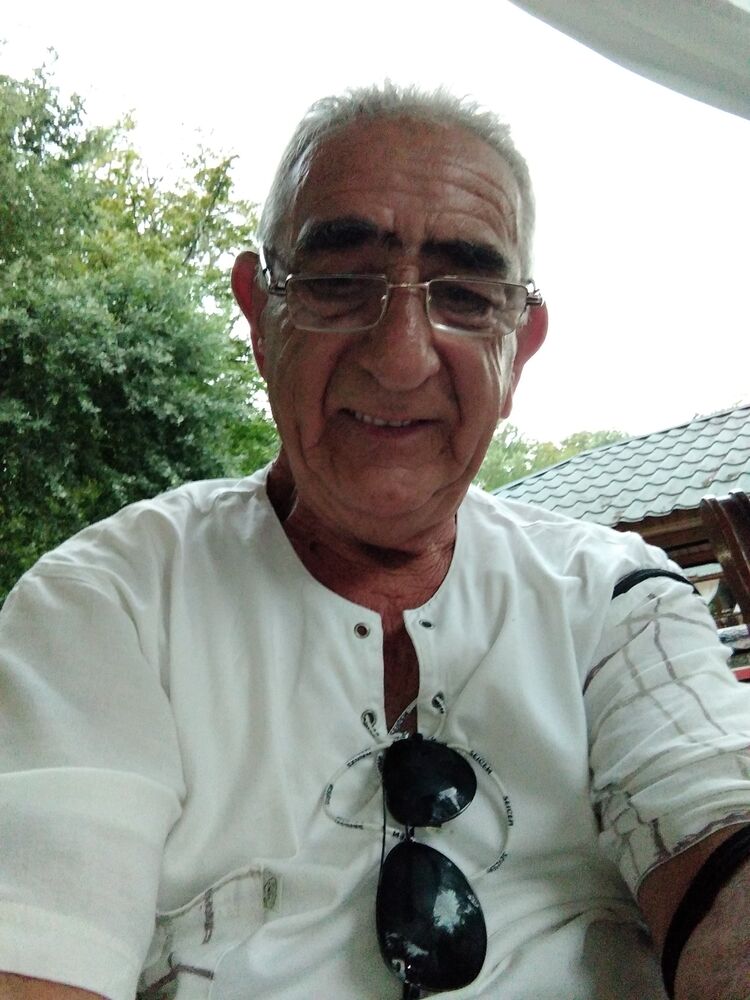  44824029  Mehman, 59 ,    