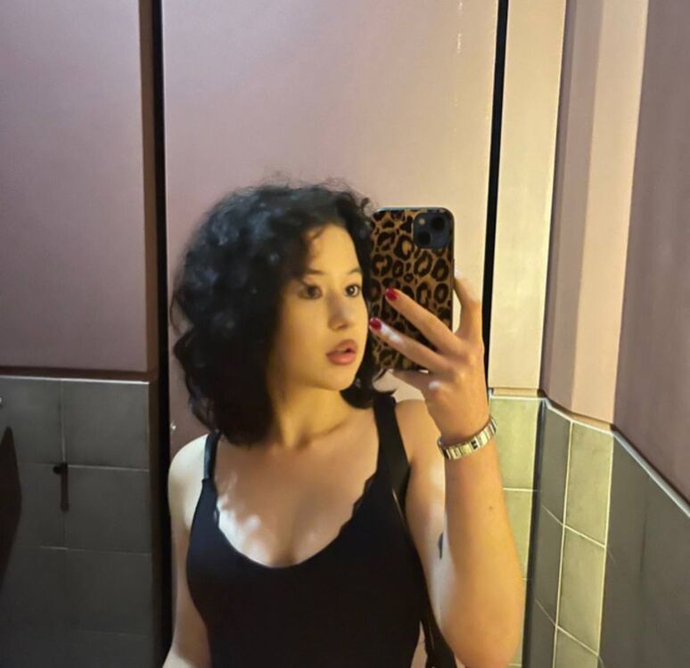  53891049  , 25 ,    