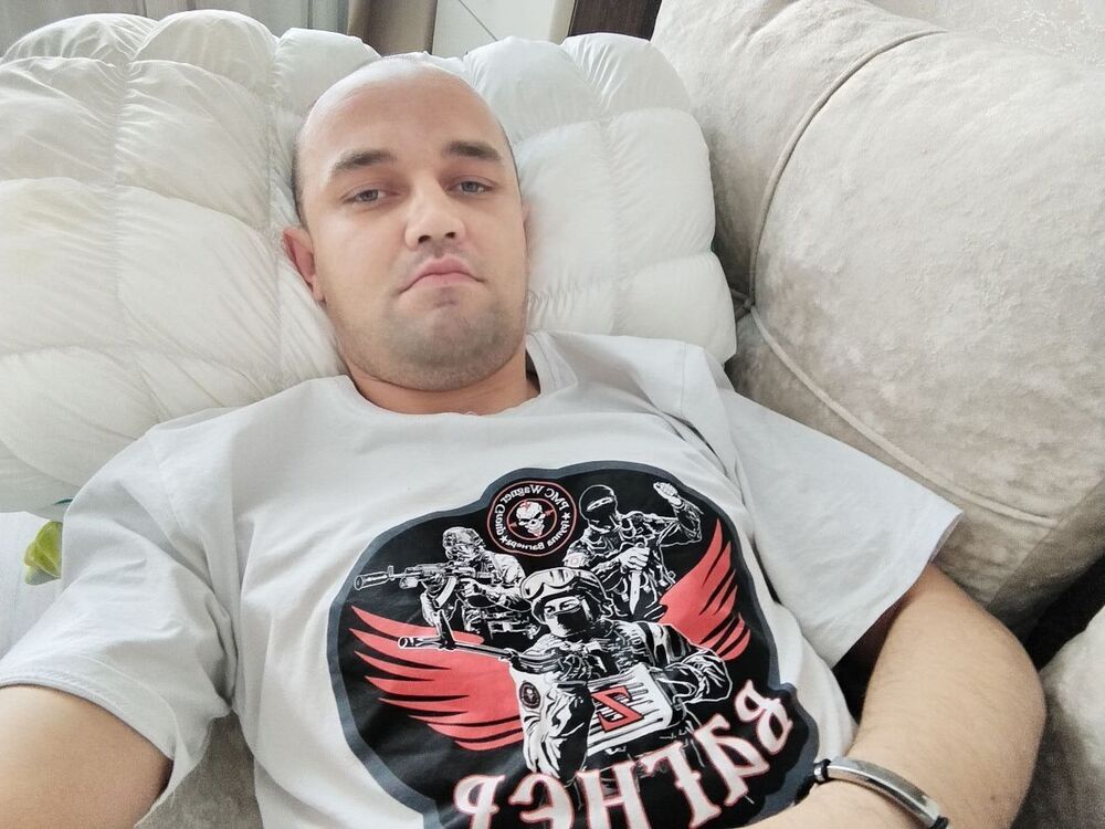  45487449  , 33 ,    