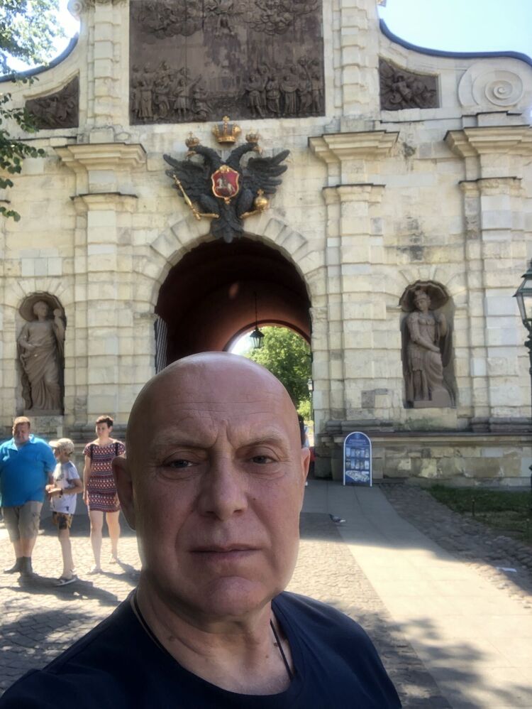  ,   , 65 ,   c , 