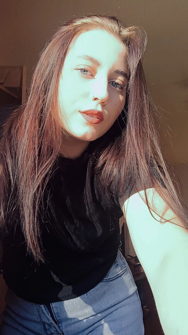  51725359  , 19 ,    