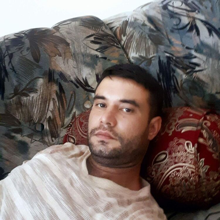  ,   Dima, 35 ,   