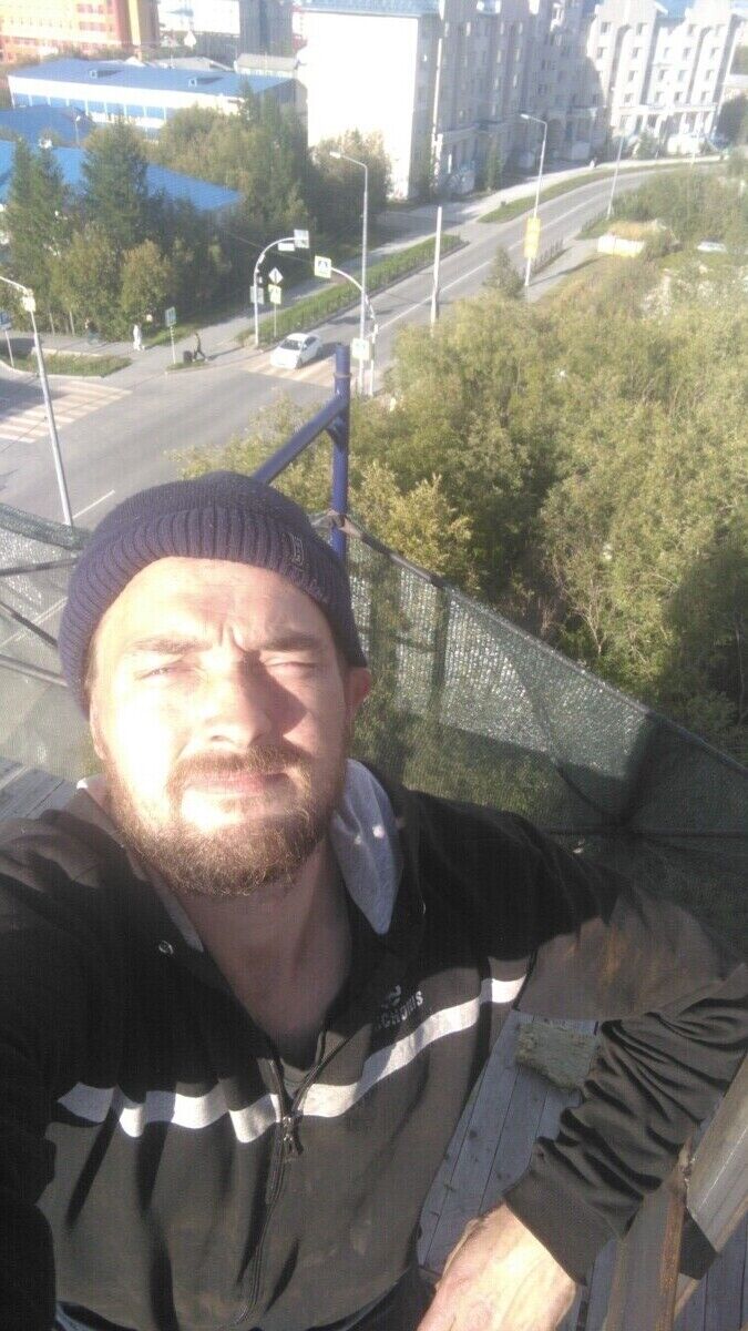  20846539  , 37 ,    