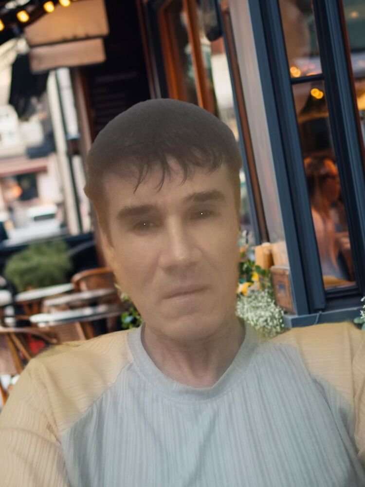  52298549  , 30 ,    