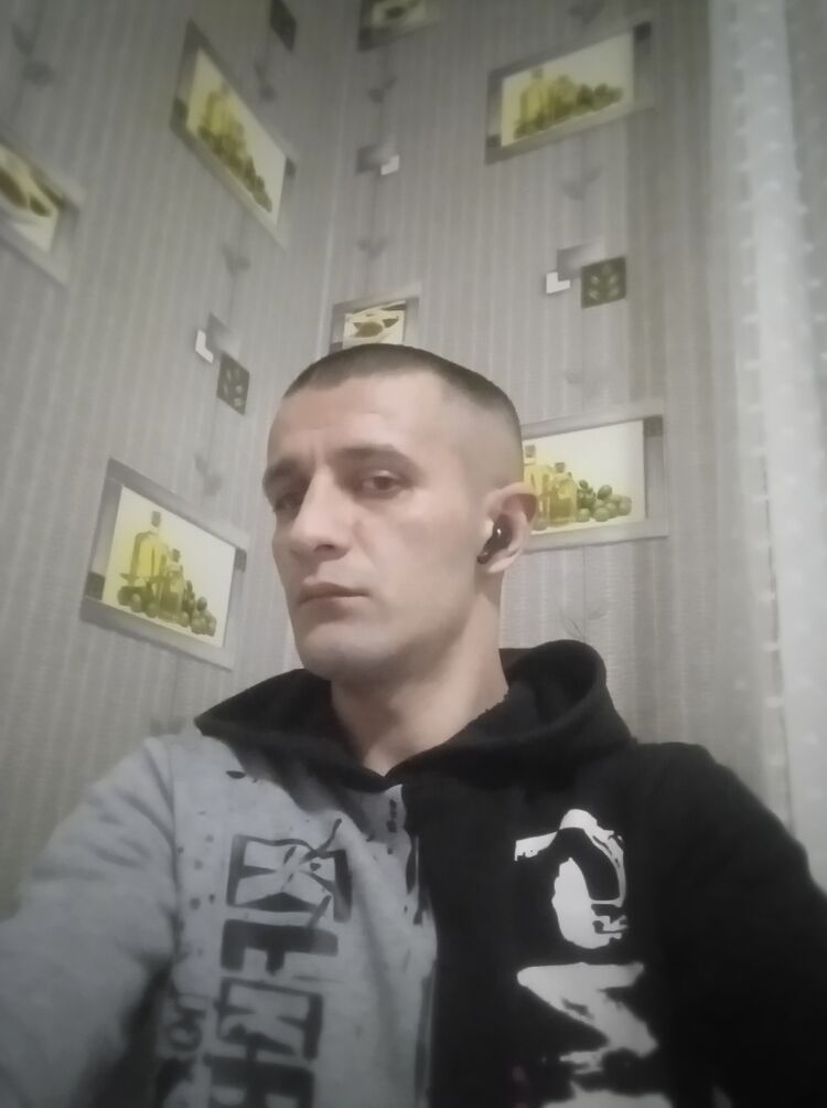  33690289  , 32 ,    