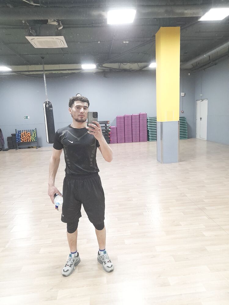  ,   Muradjane, 23 ,   ,   