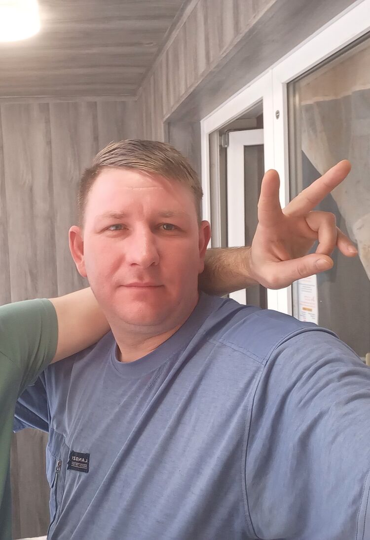 ���� 37319299 ������� ��, 43 ����, ���� ���������� � ������