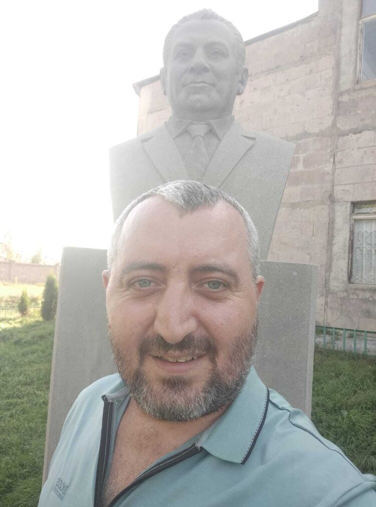 45542659  , 39 ,    