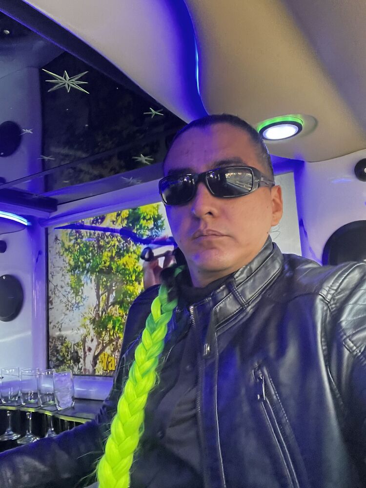  ,   Vladimir, 46 ,   ,   , c 
