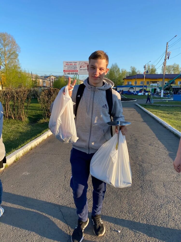 ���� 48967899 ����� �������, 21 ���, ���� ���������� � �������