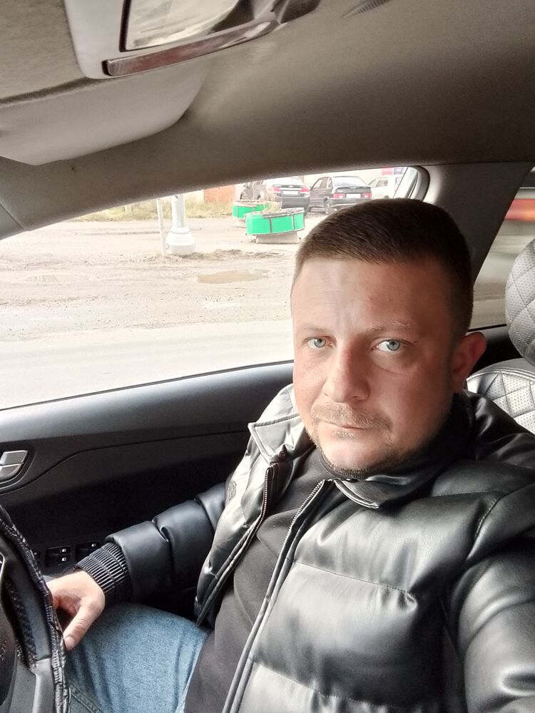  ,   Yaroslav, 34 ,   c 