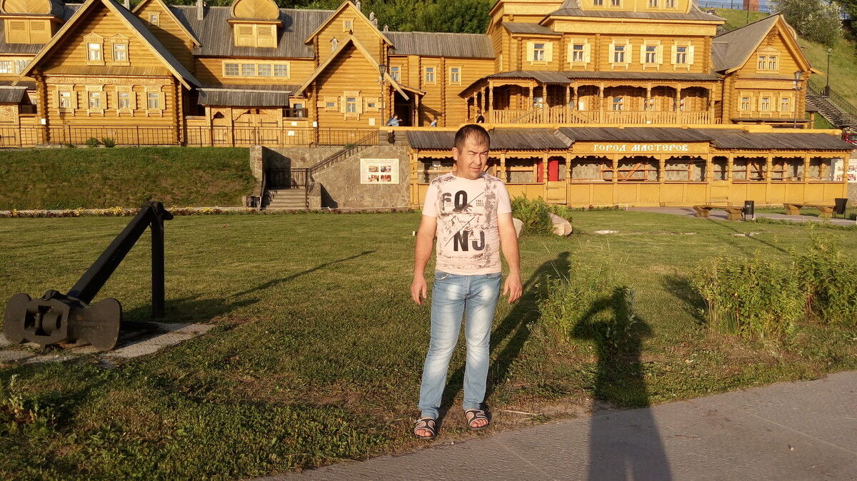   ,   Lutfullo, 41 ,     , c 