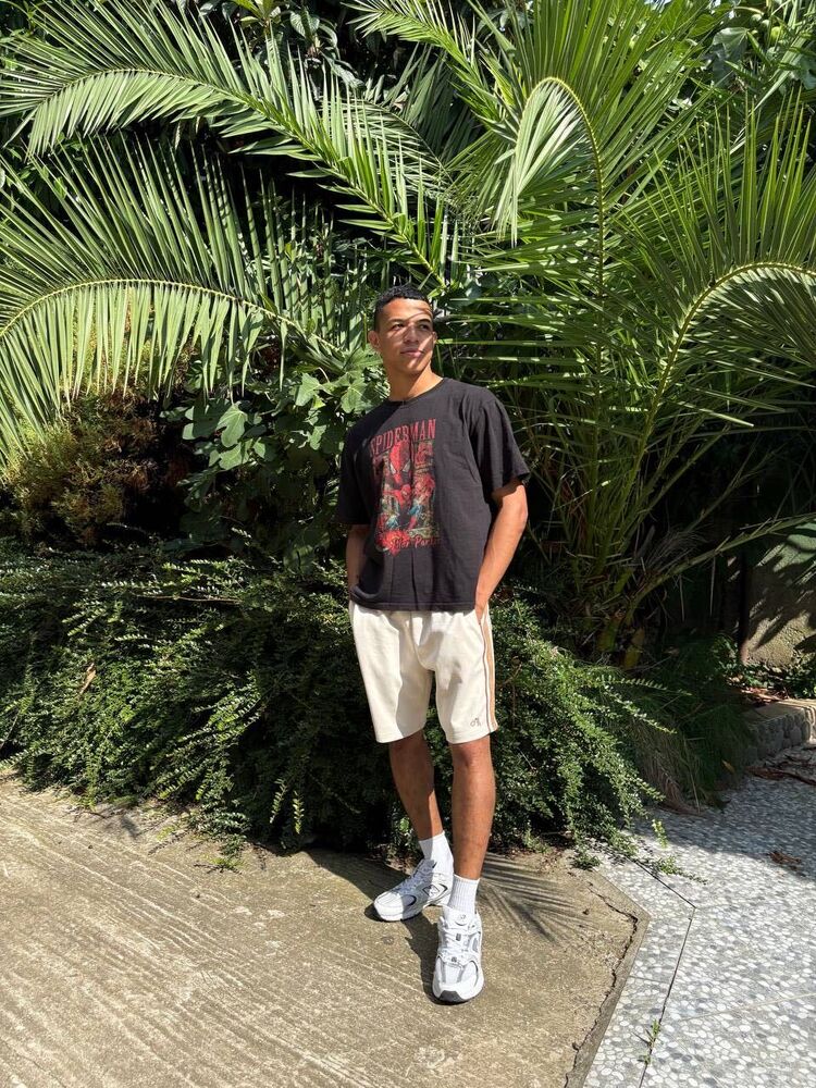  54698019  , 27 ,    --