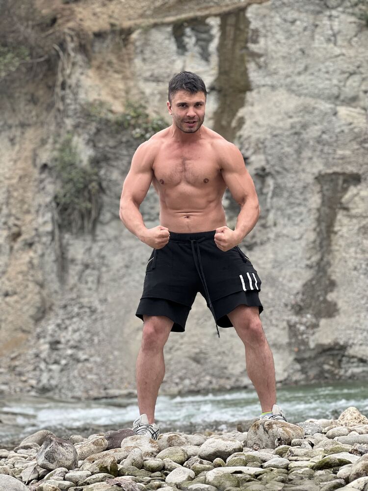  37442899  Andrey, 32 ,    North Charleston