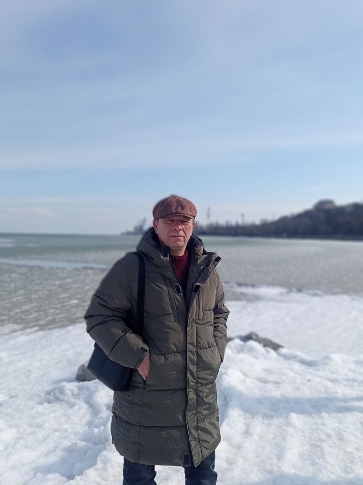  --,   , 60 ,   c 
