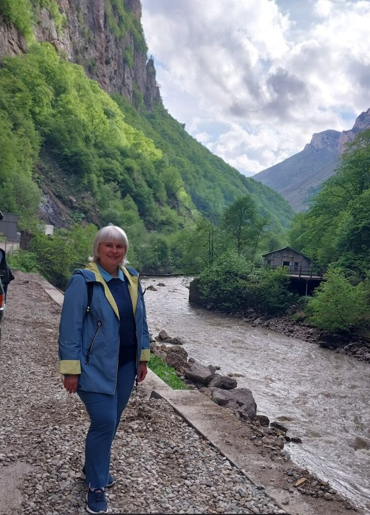  46977289  Svetlana, 59 ,    