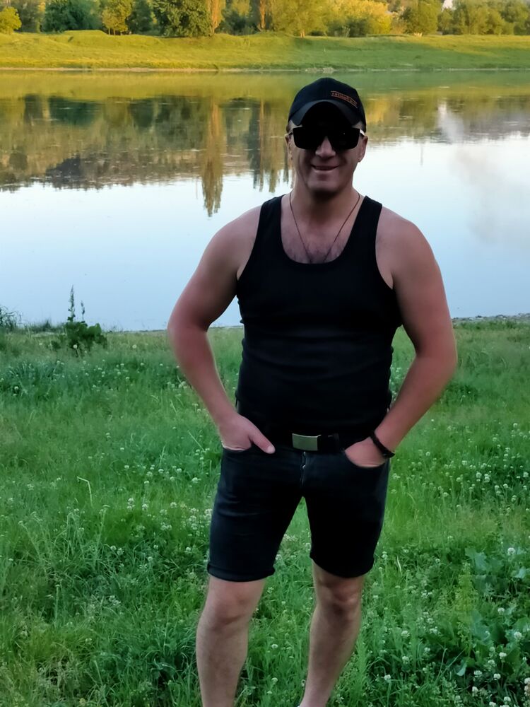  29429599  Marcel Gasan, 41 ,    