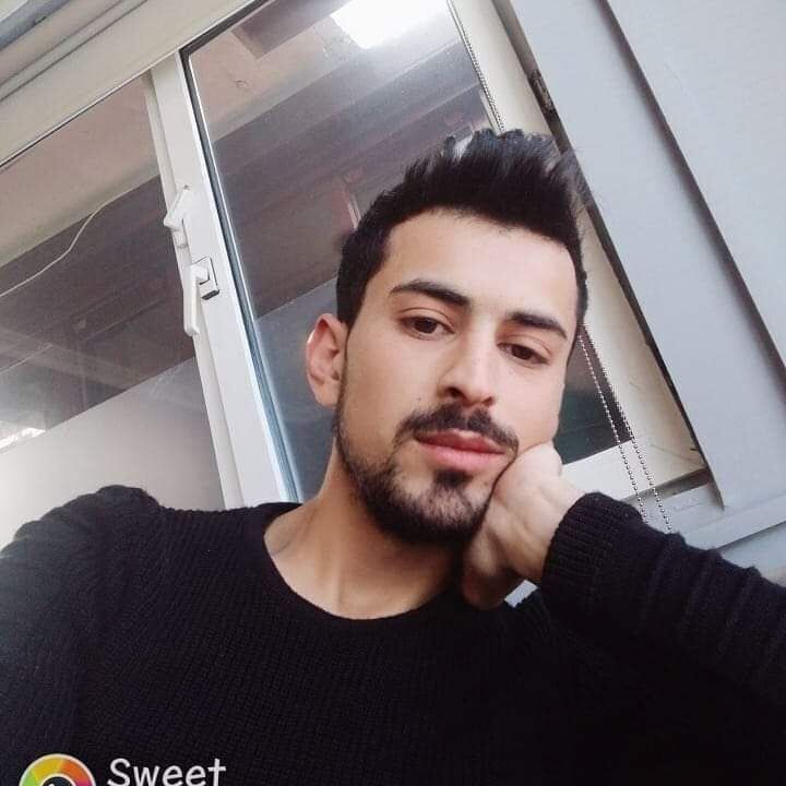  ,   Emre, 33 ,   ,   