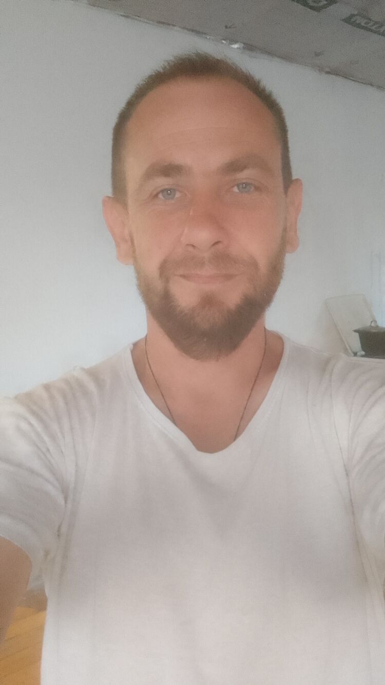  46306919  , 41 ,    