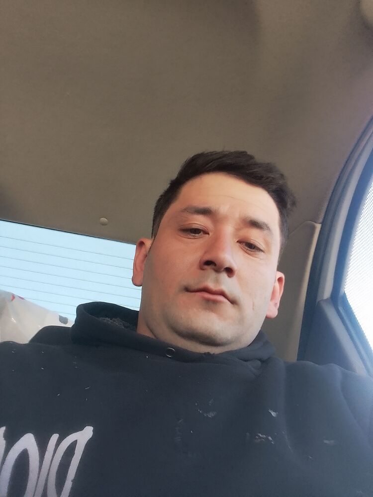  ,   Aziz, 34 ,   ,   