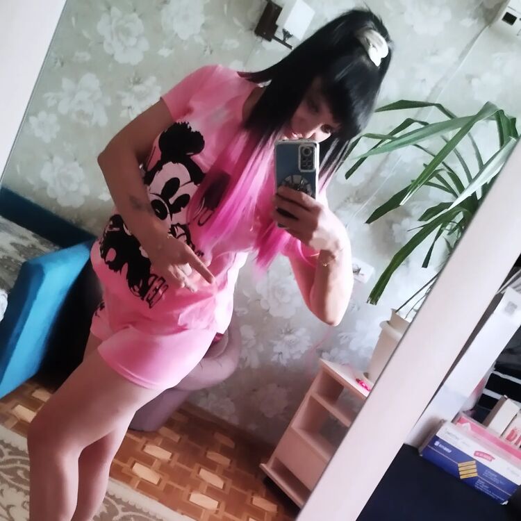  53224009  Lana, 40 ,    