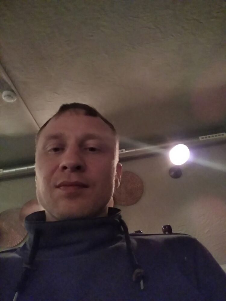  ,   Angryxa, 45 ,   ,   , c 