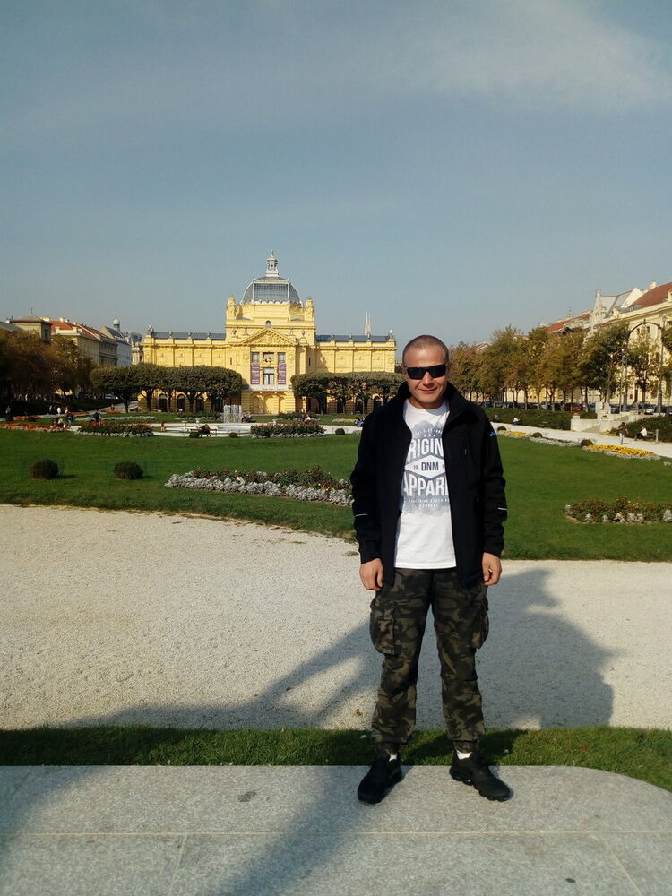  14089259  RADOMIR, 41 ,    