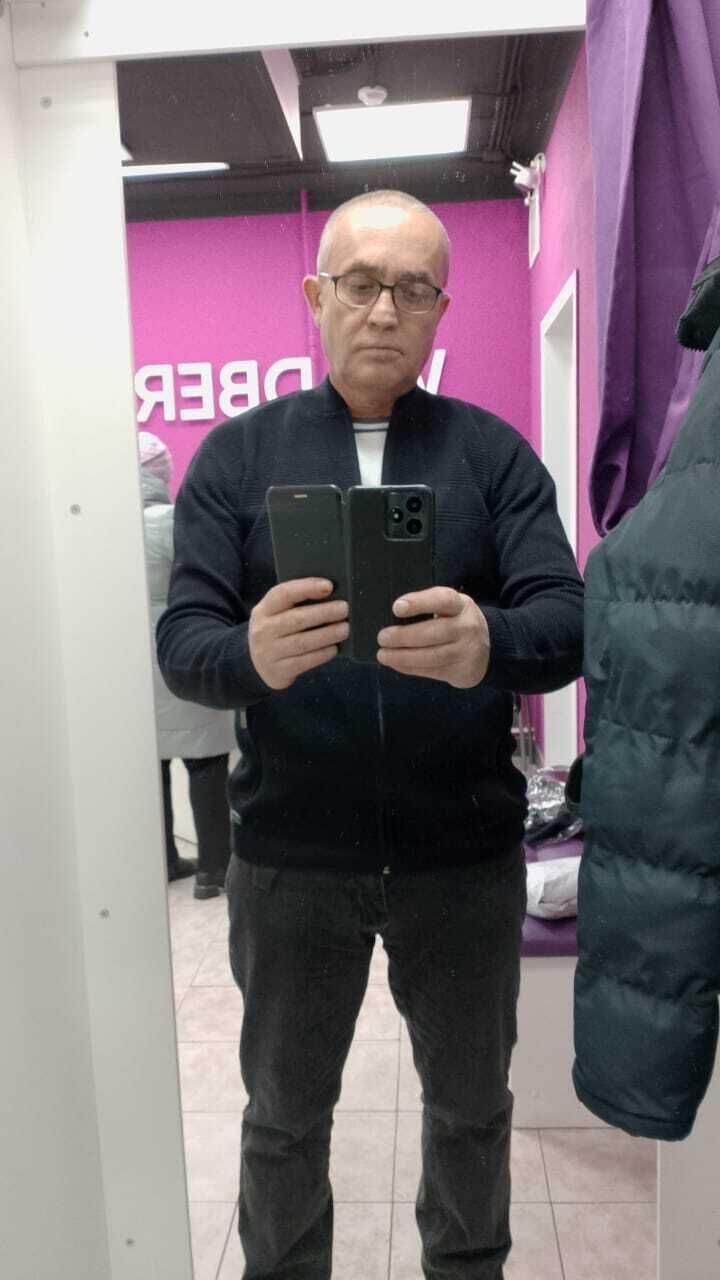  48477899  , 57 ,    